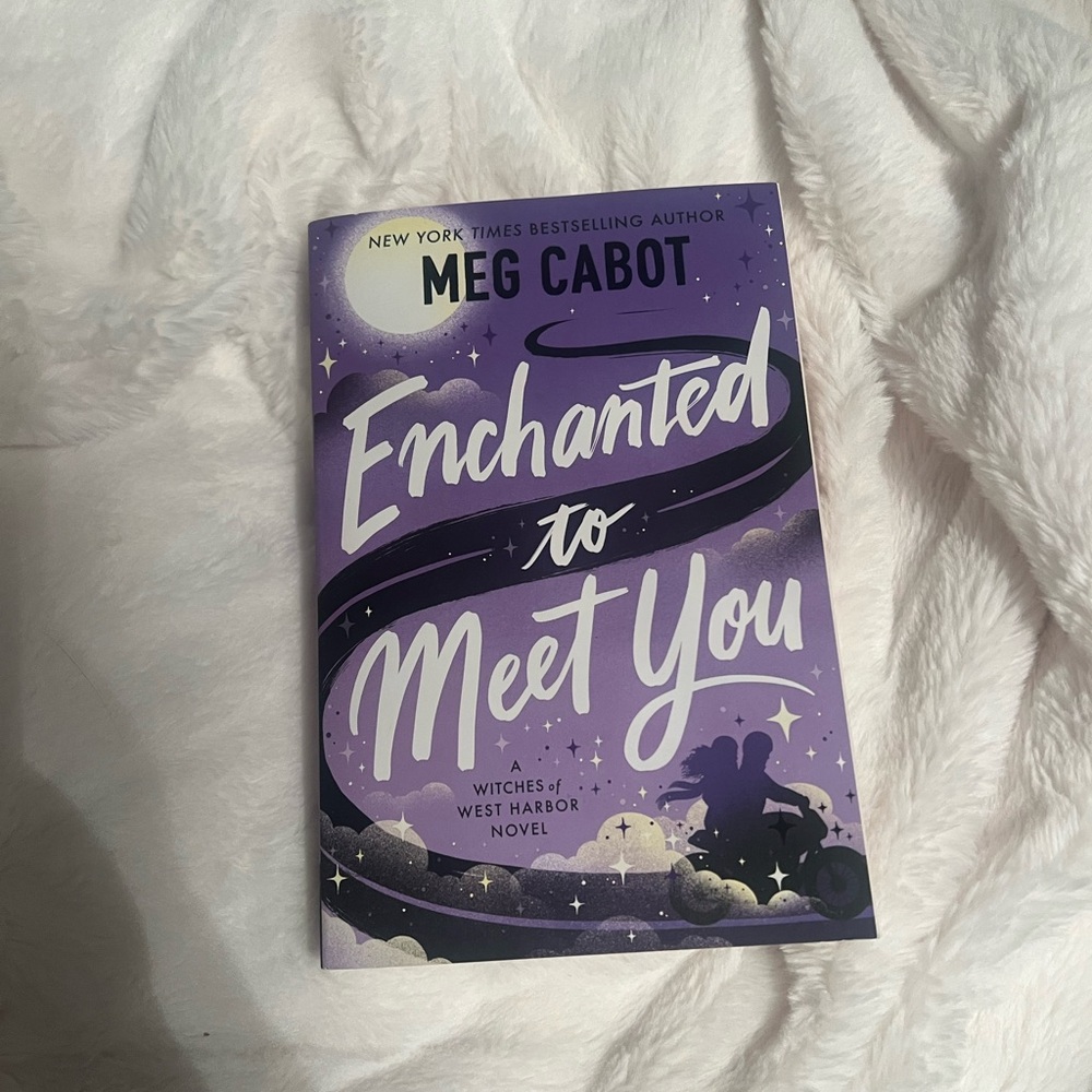 3 FOR $30! Enchanted to Meet You Book by Meg Cabot